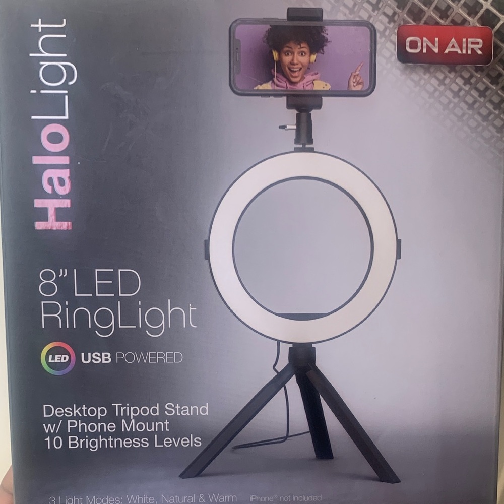 HaloLight LED Ring Light with Tripod